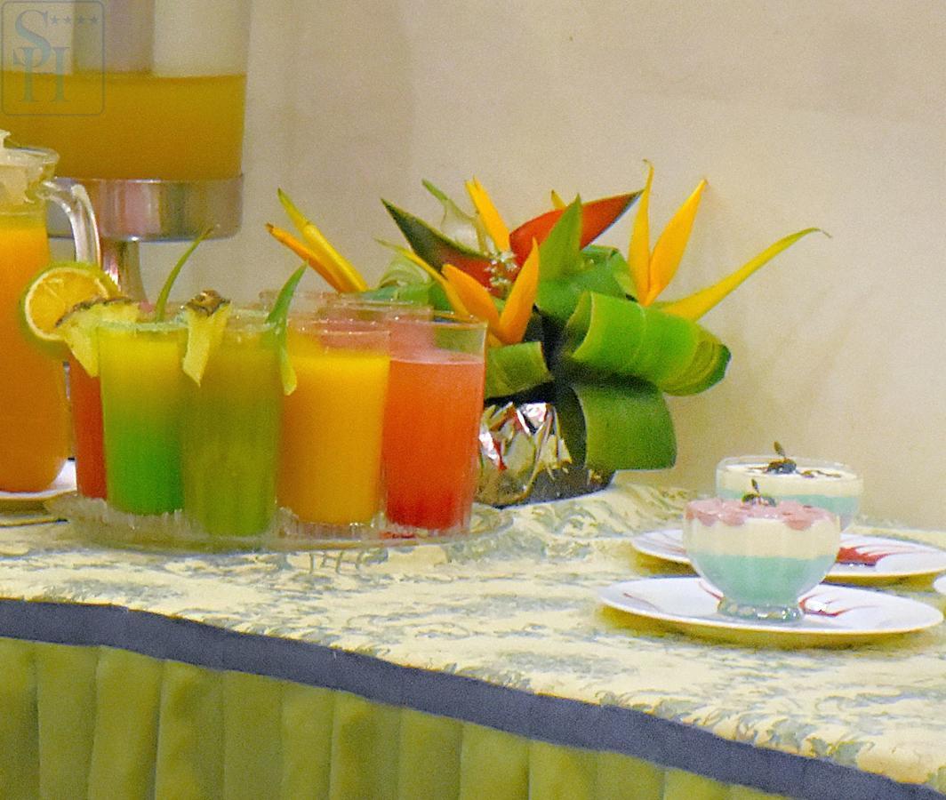 Hotel Splendid Ouagadougou Ngoại thất bức ảnh