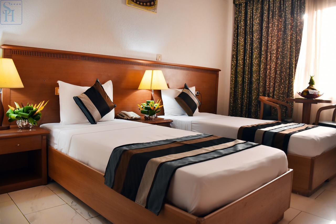 Hotel Splendid Ouagadougou Ngoại thất bức ảnh